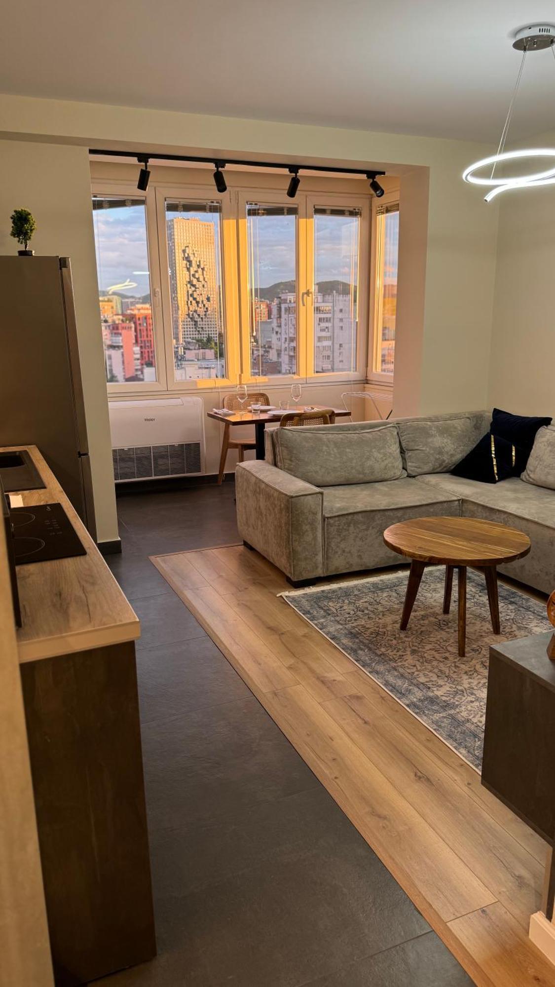 Apartment Peace And Luxury Apartment, In Center, New Bazaar1 Tirana